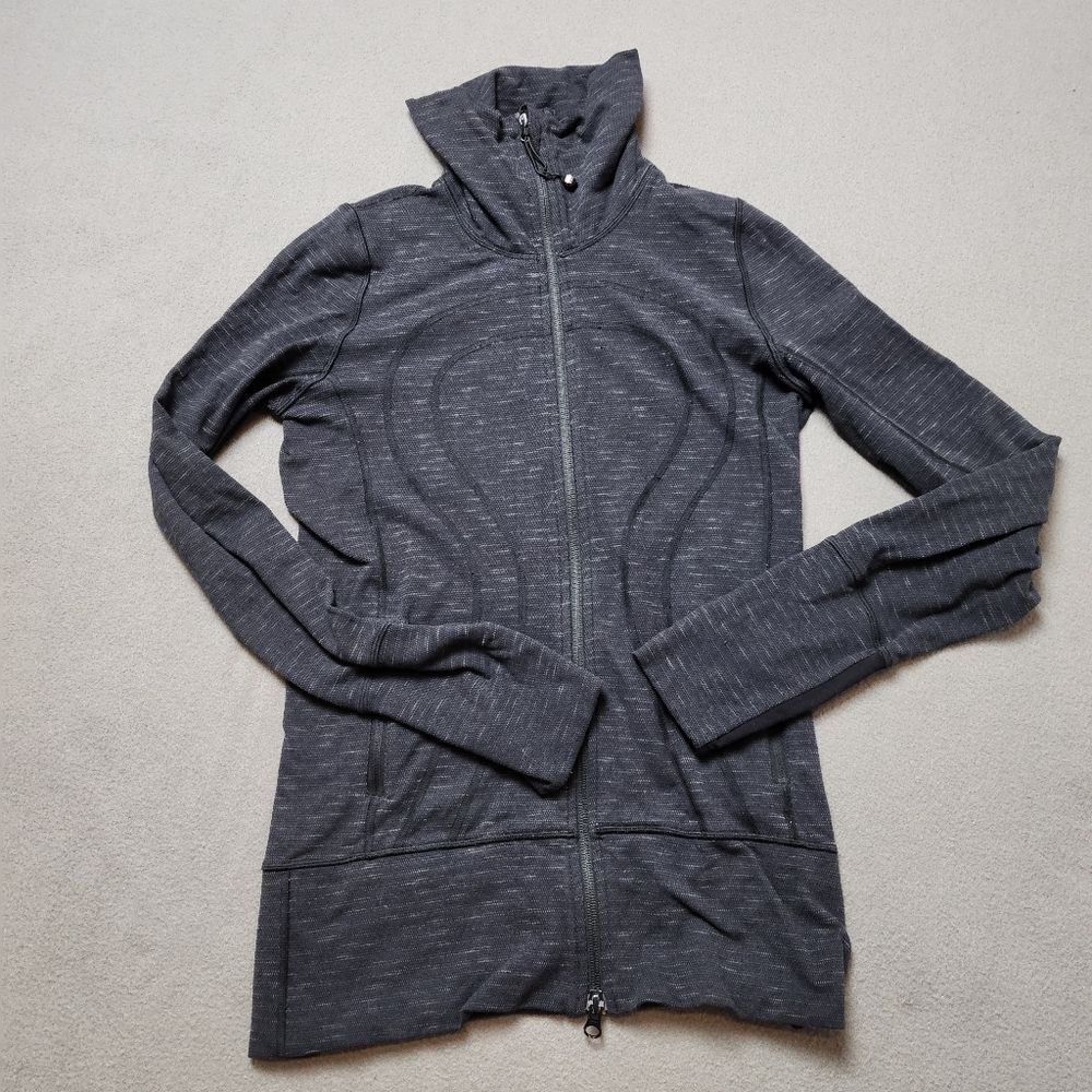Lululemon In Stride Jacket sz 4 full zip thumb holes